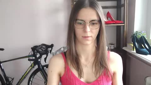 Snapshot of megi_erotic chatting on 02-17-26, 02:46 Megi online show from 02-17-26, 02:46