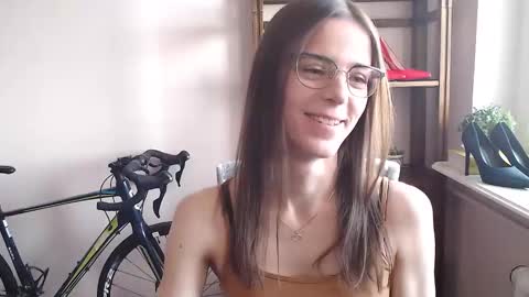 Snapshot of megi_erotic chatting on 02-26-26, 02:38 Megi online show from 02-26-26, 02:38