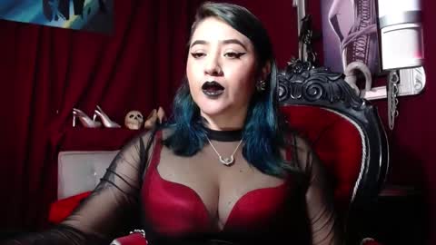 Snapshot of megoddessara chatting on 03-05-25, 10:54 Goddess Sara online show from 03-05-25, 10:54