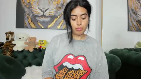Snapshot of megpalmer chatting on 05-08-26, 01:27 megpalmer online show from 05-08-26, 01:27