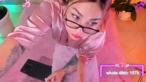 Snapshot of mei_millers chatting on 02-11-25, 11:10 MELISSA online show from 02-11-25, 11:10