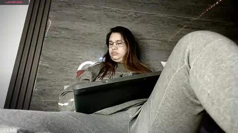 mei chang online show from 04-29-26, 02:48