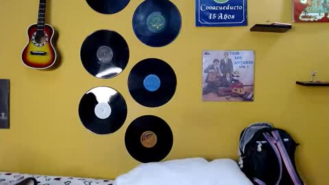 Snapshot of meisevil77 chatting on 03-03-26, 02:50 MEIS online show from 03-03-26, 02:50