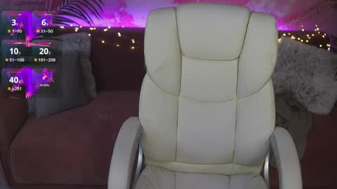 JESSIE online show from 04-09-26, 05:51