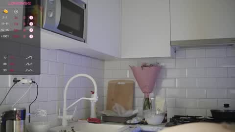 Snapshot of mel_collins chatting on 12-13-24, 09:09 MELANIE PVT ONLY 60TK PER MIN online show from 12-13-24, 09:09