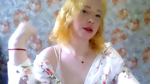 Mel Mellie online show from 04-30-26, 02:23