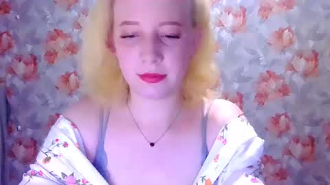 Snapshot of mel_mellie chatting on 06-22-26, 09:56 Mel Mellie online show from 06-22-26, 09:56