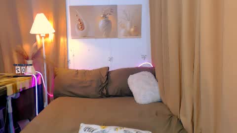 Snapshot of mel_rai14 chatting on 04-03-26, 02:26 mel_rai14 online show from 04-03-26, 02:26