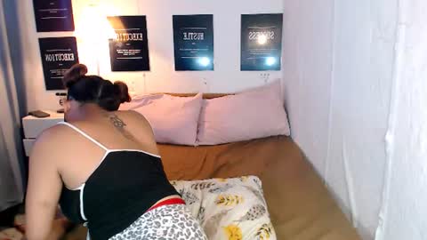 mel_rai14 online show from 07-21-26, 04:26