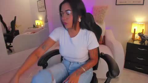 melan_owen online show from 06-27-26, 11:04