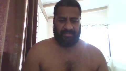 IslandBoy online show from 01-12-25, 02:24