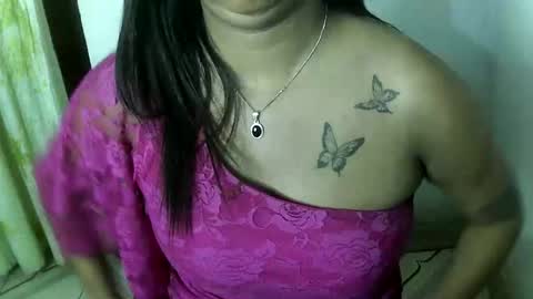 Snapshot of melanie025 chatting on 03-06-26, 08:38 melanie025 online show from 03-06-26, 08:38