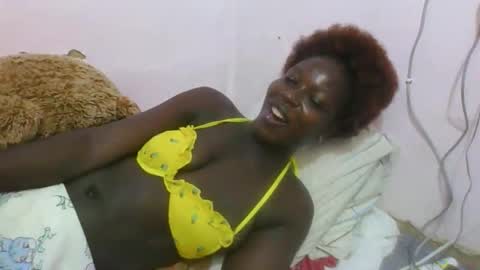 Snapshot of melanie_bae1 chatting on 05-14-26, 07:26 melanie_bae1 online show from 05-14-26, 07:26