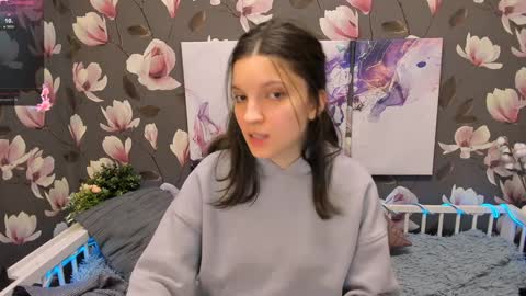 Melanie online show from 12-18-24, 03:00