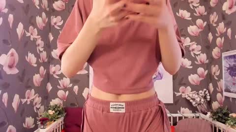 Melanie online show from 02-19-25, 03:38