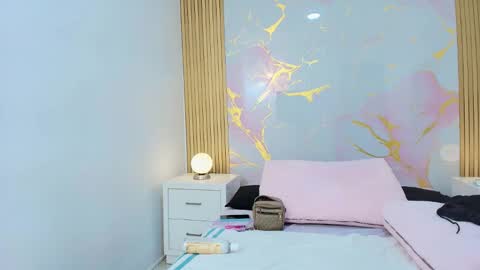 Snapshot of melaniepatton chatting on 09-15-25, 11:54 Melanie online show from 09-15-25, 11:54