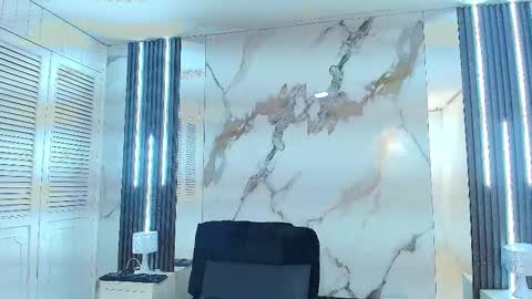 Snapshot of melaniepatton chatting on 12-03-25, 12:14 Melanie online show from 12-03-25, 12:14