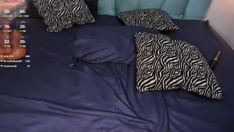 Snapshot of melanierioss_ chatting on 02-07-25, 04:14 online show from 02-07-25, 04:14