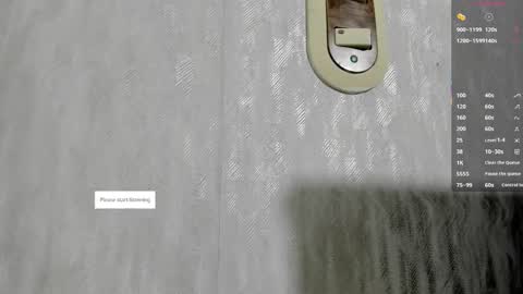 Snapshot of melanierioss_ chatting on 10-20-25, 01:00 online show from 10-20-25, 01:00