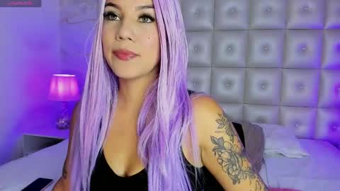 Snapshot of melanieroux chatting on 01-30-25, 07:37 Melanie Roux online show from 01-30-25, 07:37