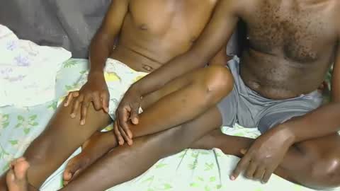 MEDDY AND Faizal online show from 10-19-25, 08:42