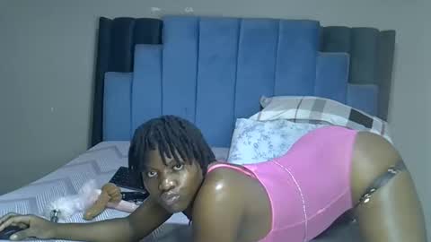 Moon online show from 05-20-26, 07:09