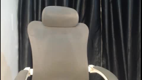 Snapshot of melanine_floral chatting on 02-09-26, 07:29 Praiz online show from 02-09-26, 07:29