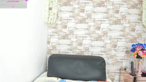 melannie roses online show from 01-16-25, 01:16