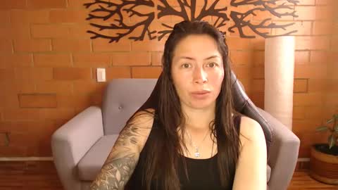 Snapshot of melanny_69 chatting on 11-22-25, 11:53 Melanny online show from 11-22-25, 11:53