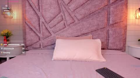 melany_heaven online show from 03-03-26, 08:59