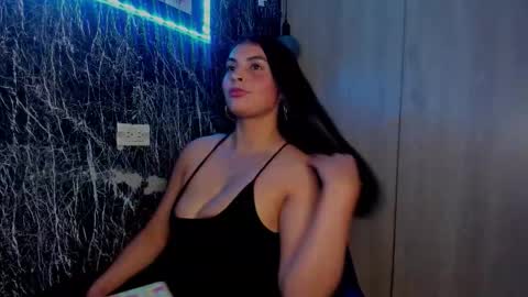 Melany  follower online show from 11-07-25, 04:01