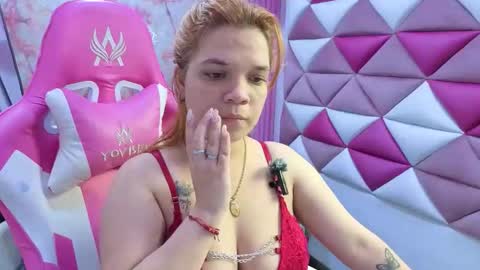 Snapshot of melanyanal_ chatting on 03-03-26, 06:58 MelanyAnal online show from 03-03-26, 06:58