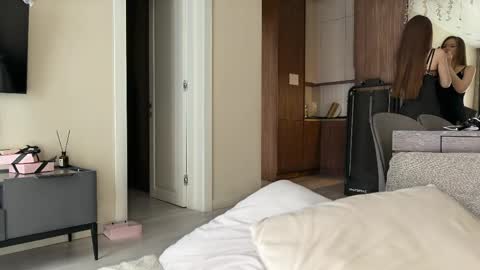 Snapshot of melanybunny chatting on 05-09-26, 02:44 Adel online show from 05-09-26, 02:44