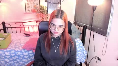 melanyrosee online show from 05-11-26, 01:06
