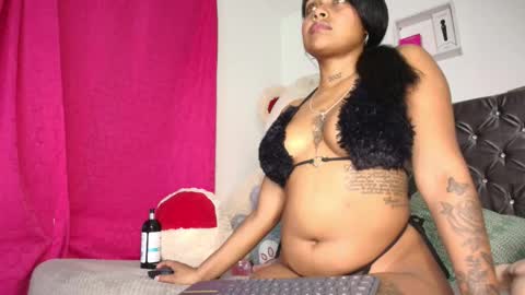 Snapshot of melanyy_miller chatting on 11-30-25, 11:09 melanny online show from 11-30-25, 11:09