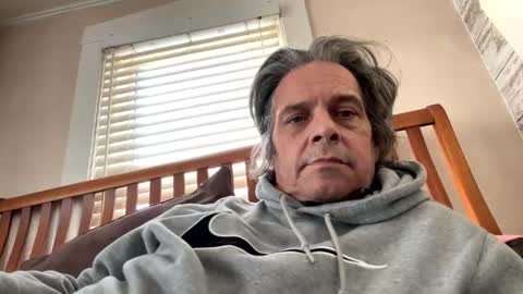 Tan lines online show from 02-06-25, 09:49