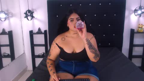 Snapshot of meli_blad chatting on 02-03-25, 07:42 meli_blad online show from 02-03-25, 07:42