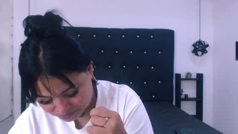 meli_blad online show from 04-28-26, 06:57