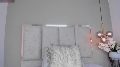 Meli  online show from 07-12-26, 12:51