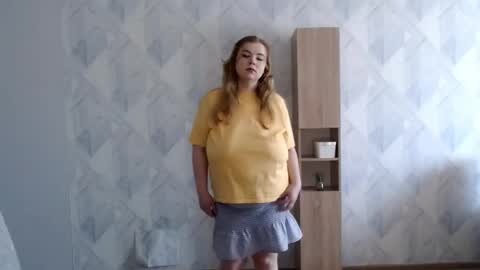 Melina online show from 05-04-26, 07:26
