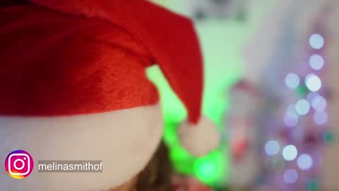 Snapshot of melina_smith1 chatting on 12-25-24, 03:08 MelinaSmith online show from 12-25-24, 03:08