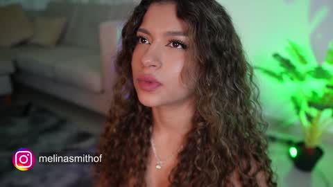 Snapshot of melina_smith1 chatting on 01-17-25, 01:15 MelinaSmith online show from 01-17-25, 01:15