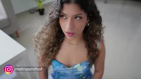 Snapshot of melina_smith1 chatting on 02-20-25, 10:48 MelinaSmith online show from 02-20-25, 10:48