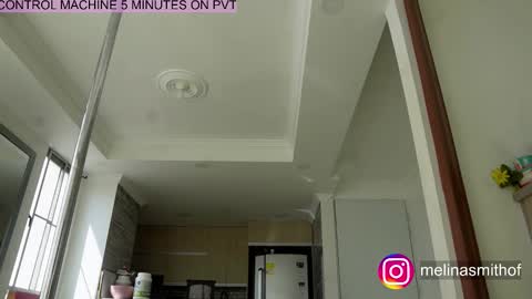 Snapshot of melina_smith1 chatting on 11-21-25, 07:01 MelinaSmith online show from 11-21-25, 07:01