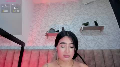 Snapshot of melinacruzz chatting on 09-29-25, 04:17 Mel online show from 09-29-25, 04:17