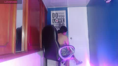 melisa23_ online show from 03-12-25, 05:28