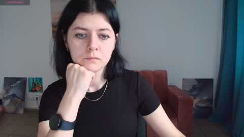 Melisa online show from 11-28-25, 07:33