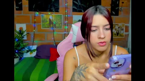 Snapshot of melisaking12 chatting on 01-13-25, 12:41 Melisa King online show from 01-13-25, 12:41
