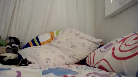 Snapshot of melishanton chatting on 12-16-25, 11:32 melishanton online show from 12-16-25, 11:32