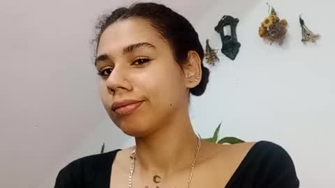 melissa online show from 10-31-25, 05:52